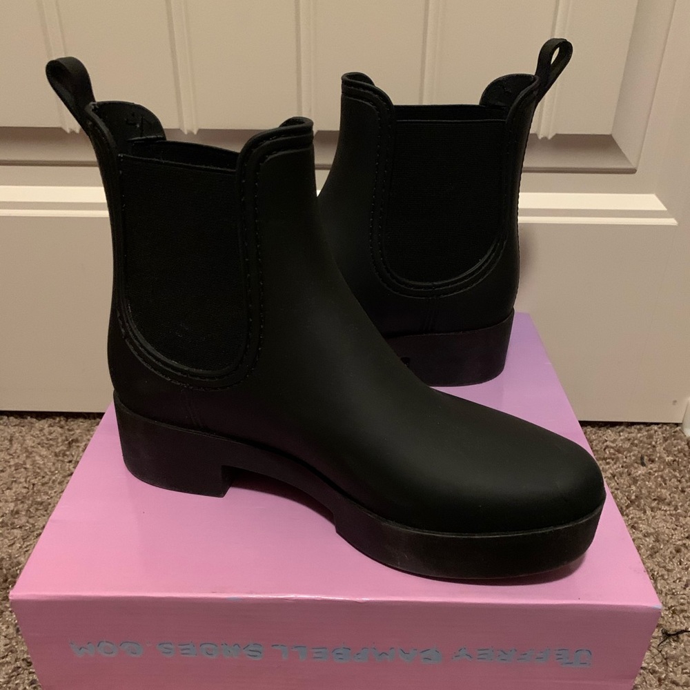 SOLD Jeffrey Campbell platform boots